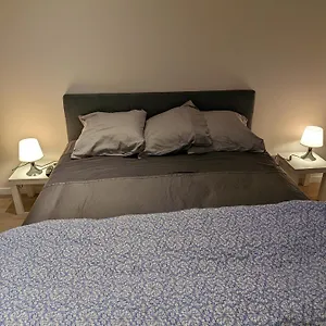 https://holiday-studio.fr-provencehotel.com